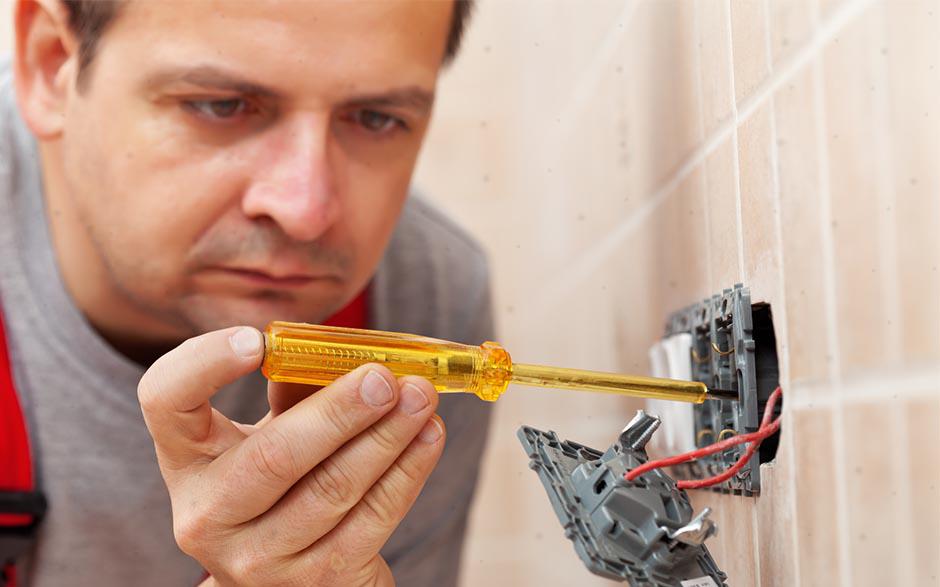 électricien de maintenance Le Chesnay